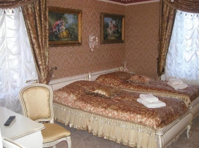 Отели типа «постель и завтрак» Hotel Restauracja Karkonosze Милкув