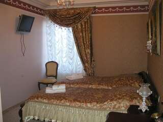 Отели типа «постель и завтрак» Hotel Restauracja Karkonosze Милкув Двухместный номер с 1 кроватью-6